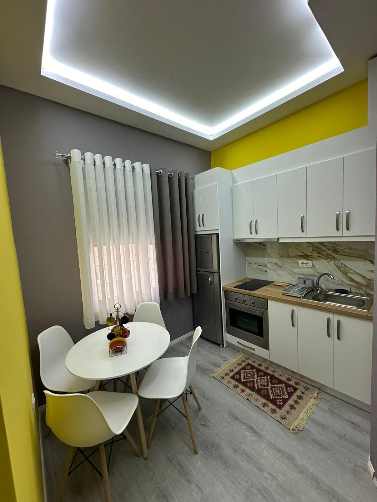 Algen Room'S Берат Экстерьер фото